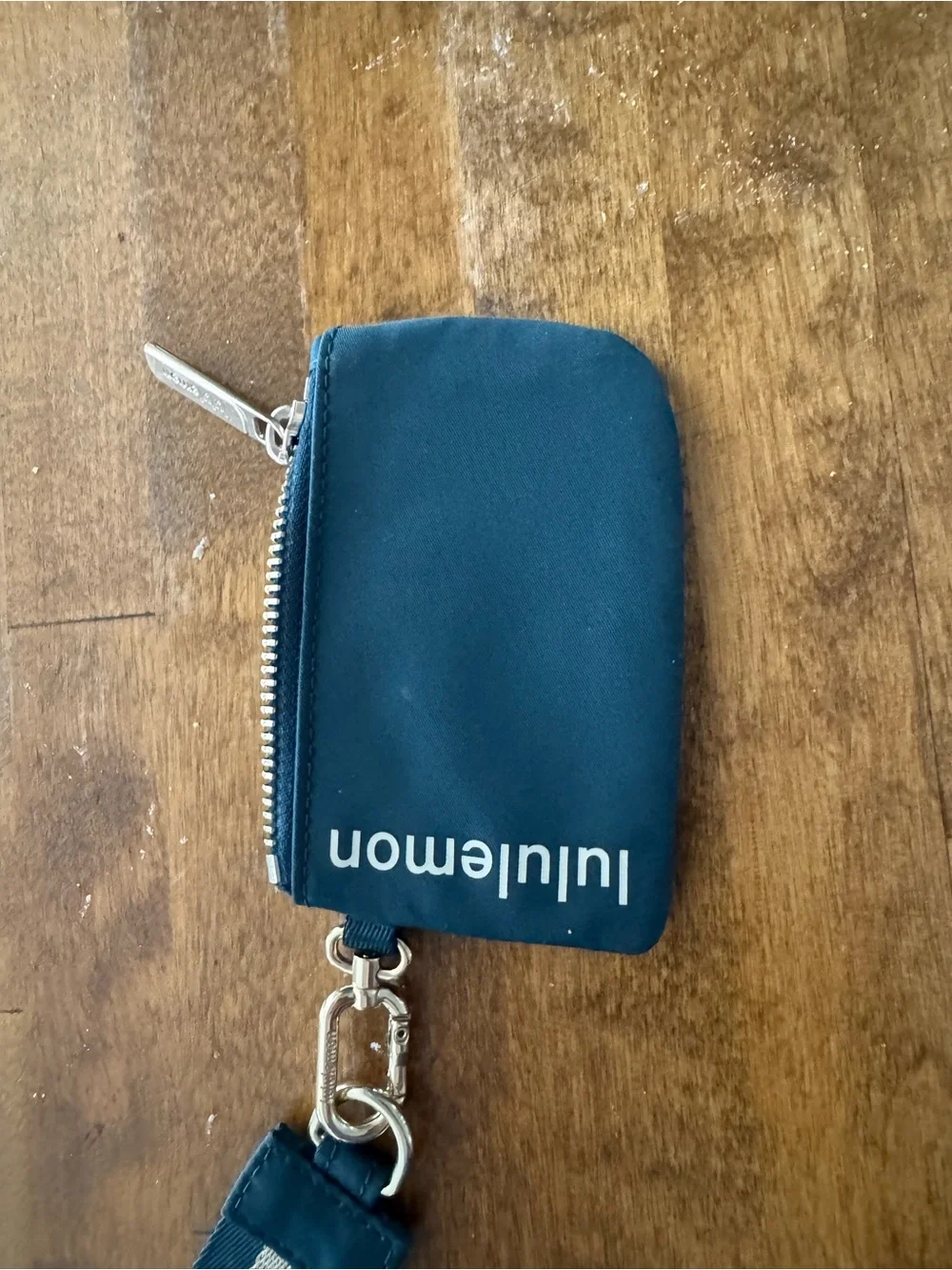 lululemon athletica compact zip